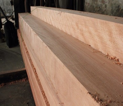 柳桉木和松木哪個好